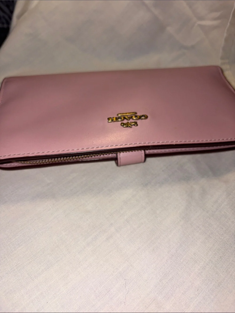 Coach classic continental